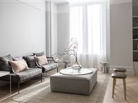 Mantra-One-Sandy-Bay-Road-1-Bedroom-Premium-Apartment-2022-Living